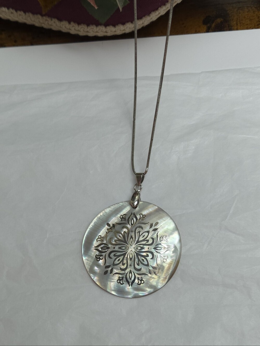 Vintage Abalone Shell & Sterling Silver Floral Mandala Pendant Necklace 18"